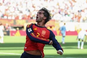i Ferran Torres te PSG