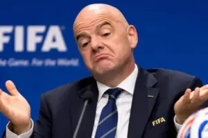 në krye të FIFA-s