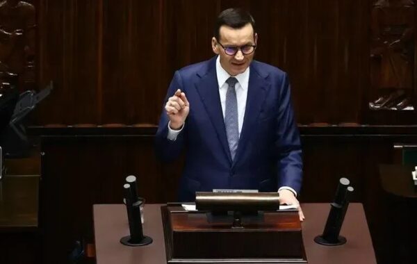 të re politike