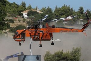 GREQI – Zjarret pyjore kërcënojnë qytetin