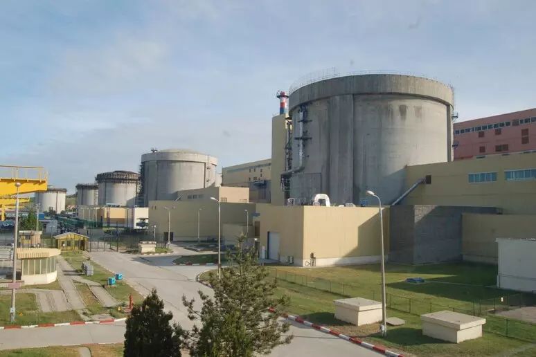 centralit bërthamor të Cernavodës