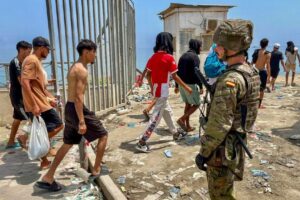 vajza të reja migrante