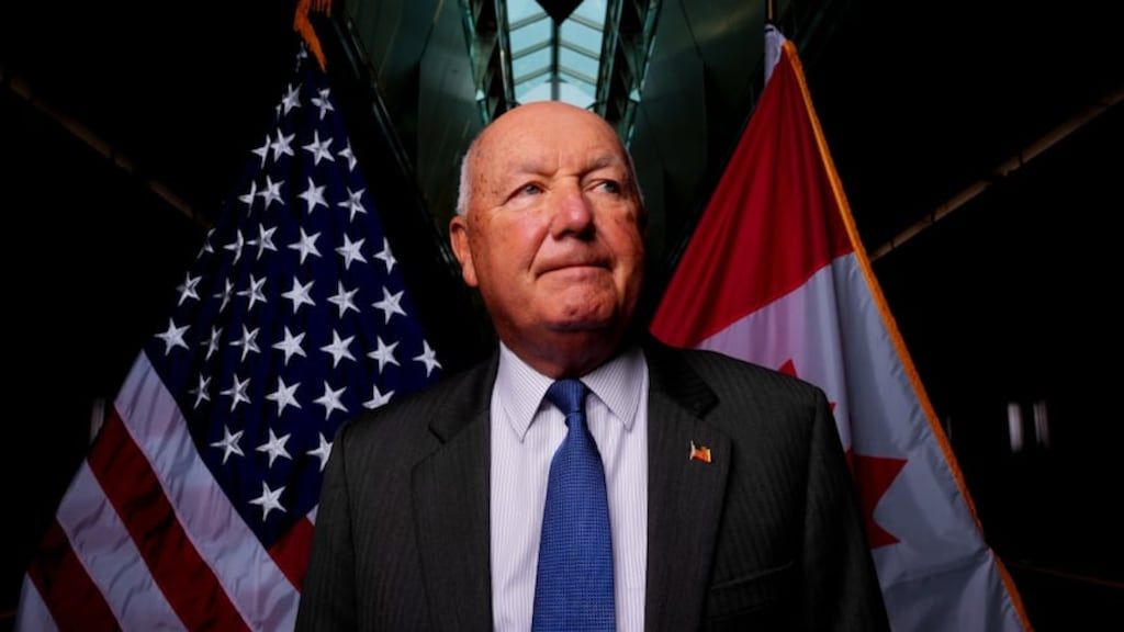 largimin e ambasadorit amerikan