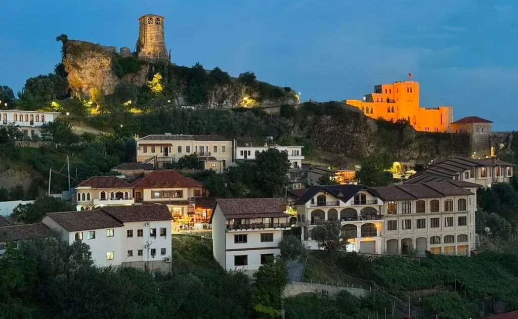 ”Forbes”: Shqipëria, thesari i fshehur i