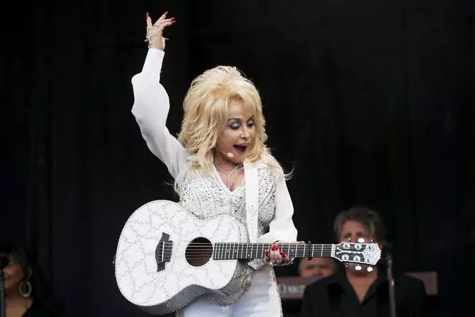Dolly Parton