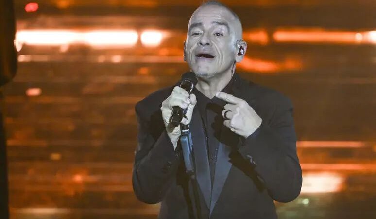 një operacioni në kordat vokale