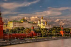 MOSKË – Kremlini: Negociatat me Ukrainën