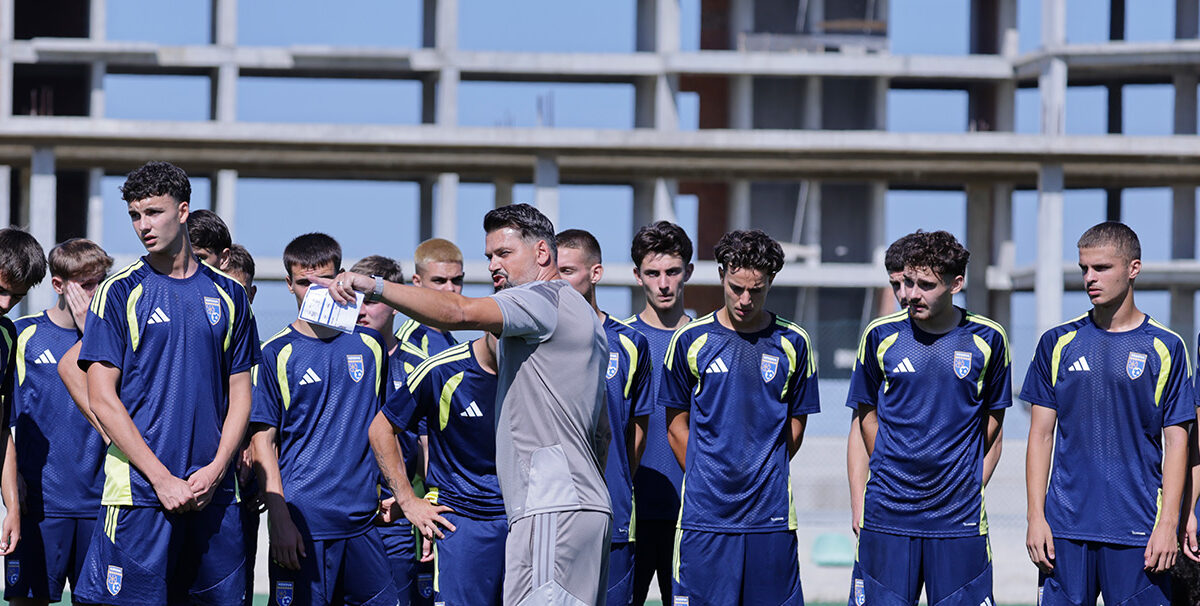 Kombëtarja U19 në grumbullimin treditor, Bunjaku