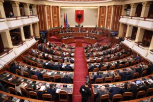 muaj i ‘nxehtë’