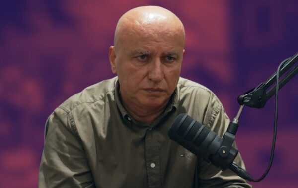 as më profesionale, as
