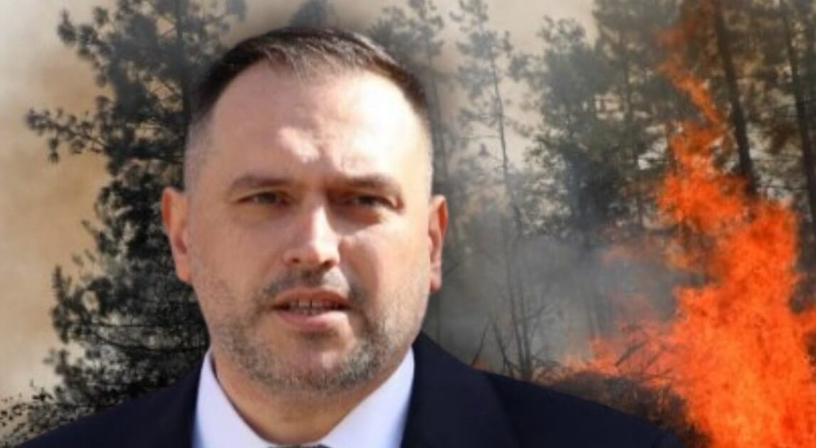 Zjarret në Shqipëri po