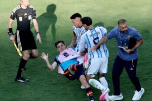 Incidentet në finalen e Botërorit, FIFA