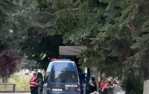 në varrezat e