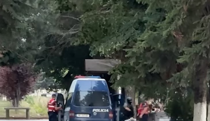 në varrezat e