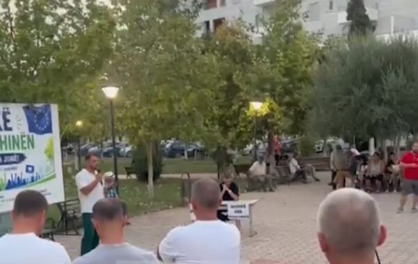 Banorët e Rrogozhinës