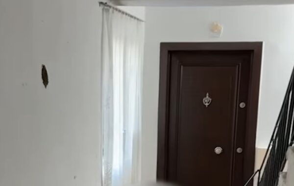 në mure