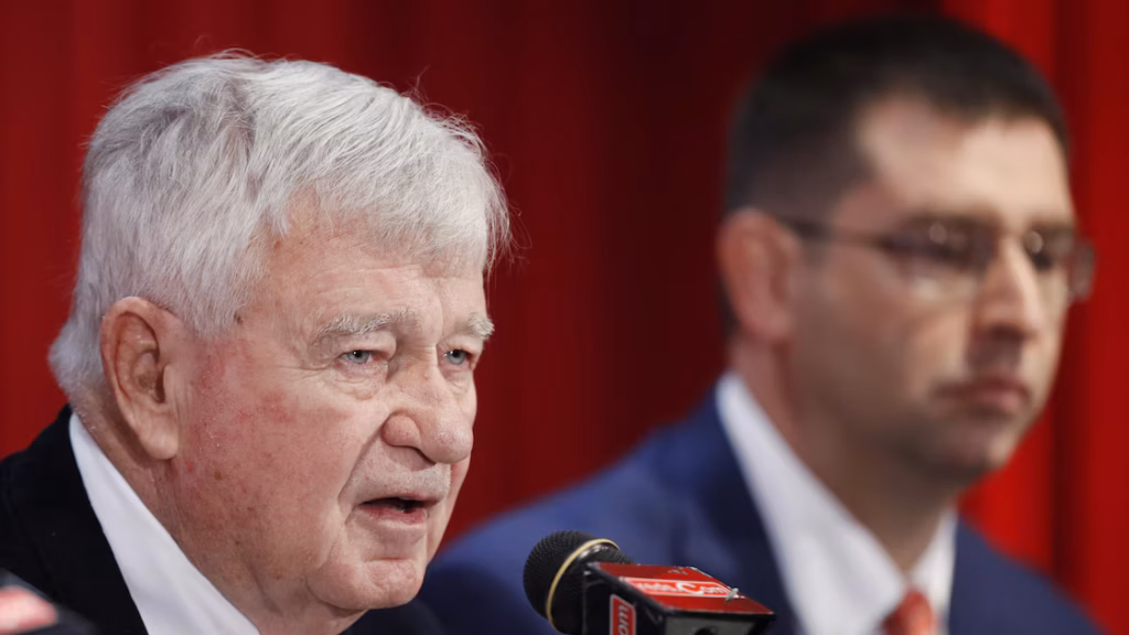 Një drejtues i Reds i frustruar pas listës së shkëmbimeve të bllokuara nga pronari