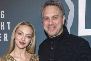 Amanda Seyfried dhe Thomas Sadoski