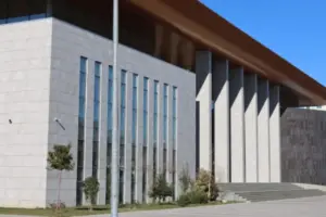 Mbi cilën bazë e