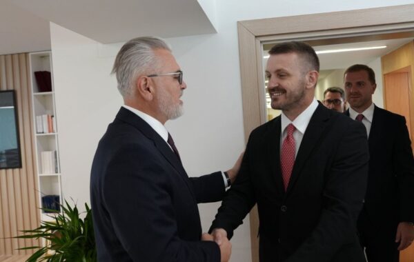 MALI I ZI DHE SHQIPËRIA