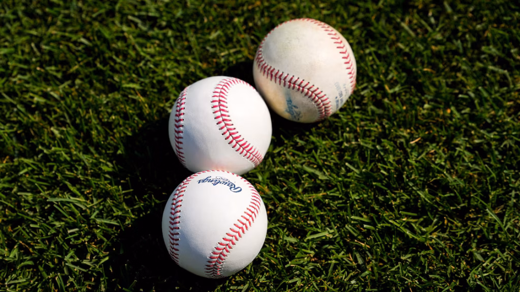 Mund të zhvendosen ndeshjet Cubs Red Sox drejt Tropicana Field për shkak të parashikimit të motit