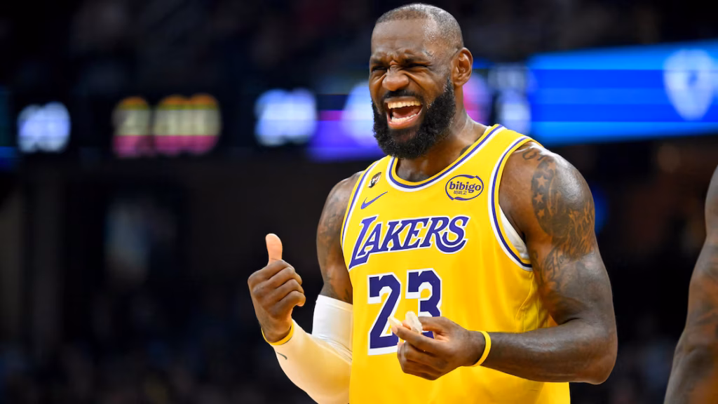 LeBron James refuzoi një rikthim te Cavaliers për arsye misterioze para se të zgjidhte 76ers