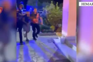 në ajër pas
