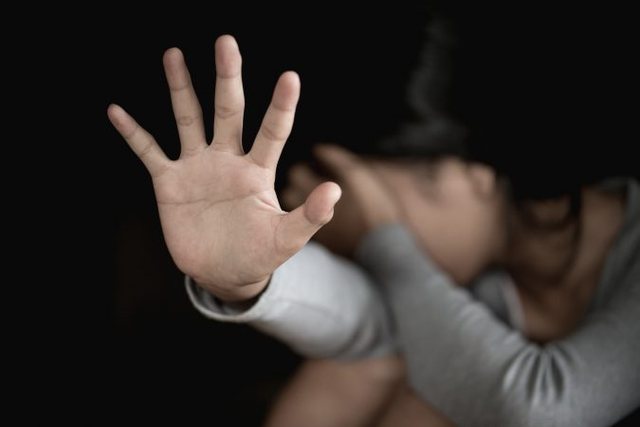 E rëndë në Tiranë, 12-vjeçarja abuzohet