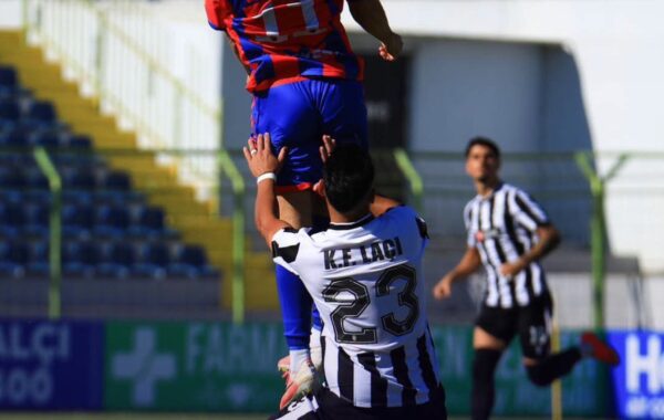 Laçi triumfon ndaj Vllaznisë, kurbinasit marrin