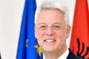 Ambasadori gjerman