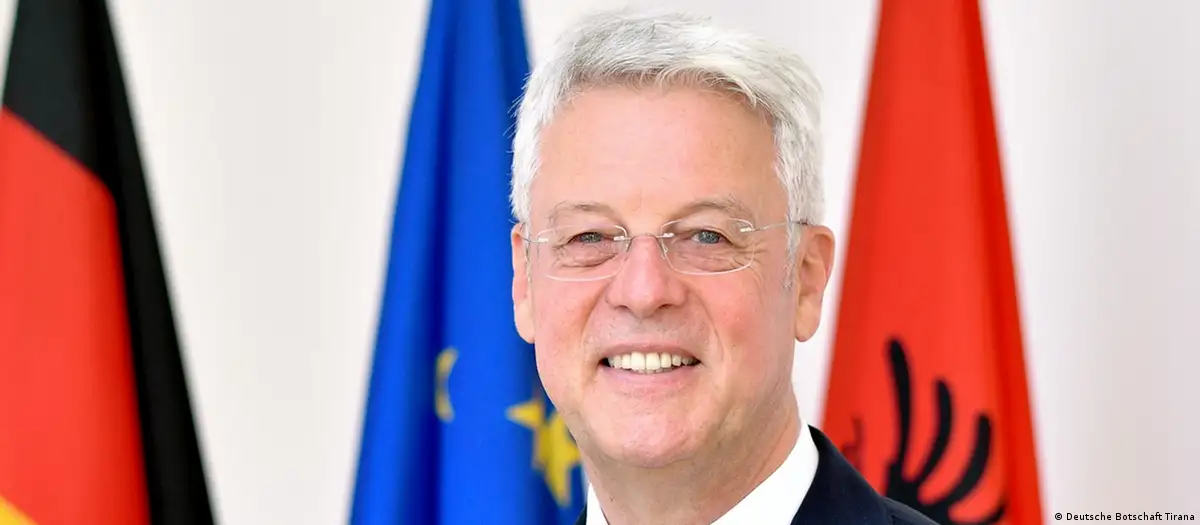 Ambasadori gjerman