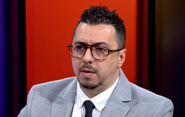 Drejtësi apo turp? Shqiptarët janë dënuar për luftën me 150 vite burgim më shumë se serbët