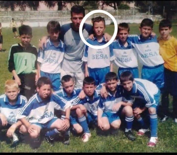 Haki Bllacaku reagon pas tërheqjes së
