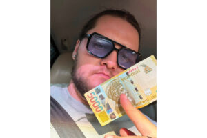 me 4 milionë