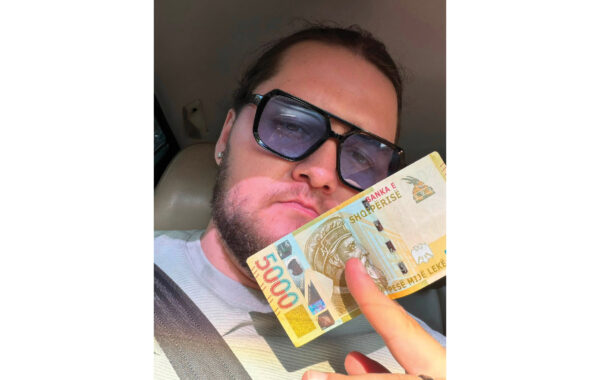 me 4 milionë