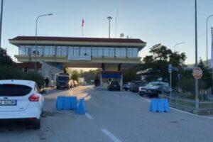 Tentuan të trafikonin 91 kg kanabis