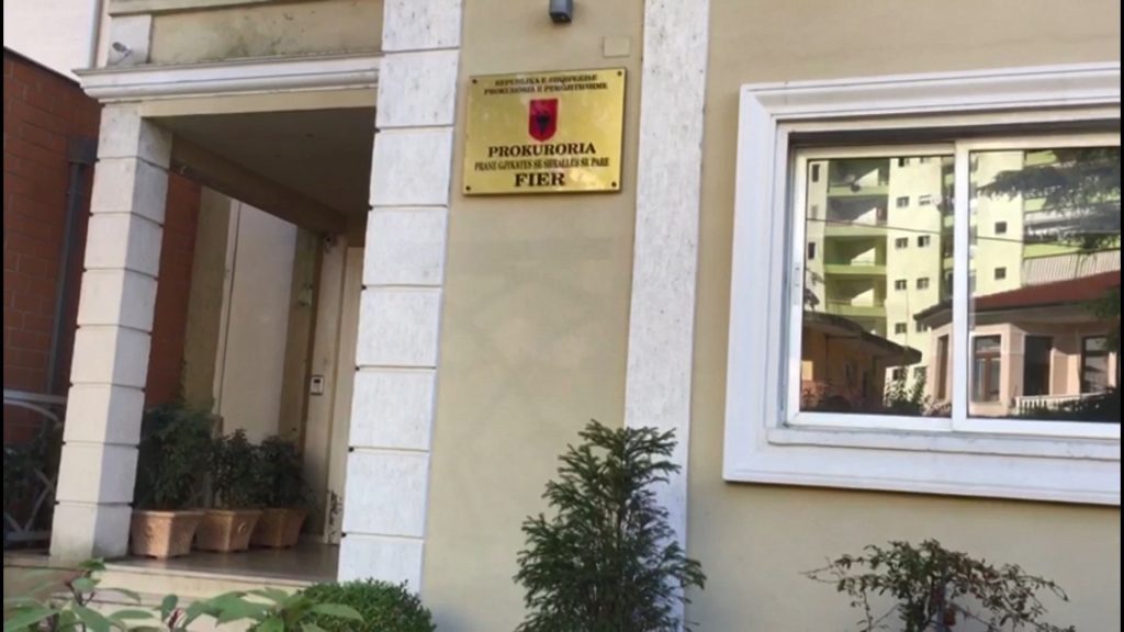 “arrest në burg” për ish-drejtorin