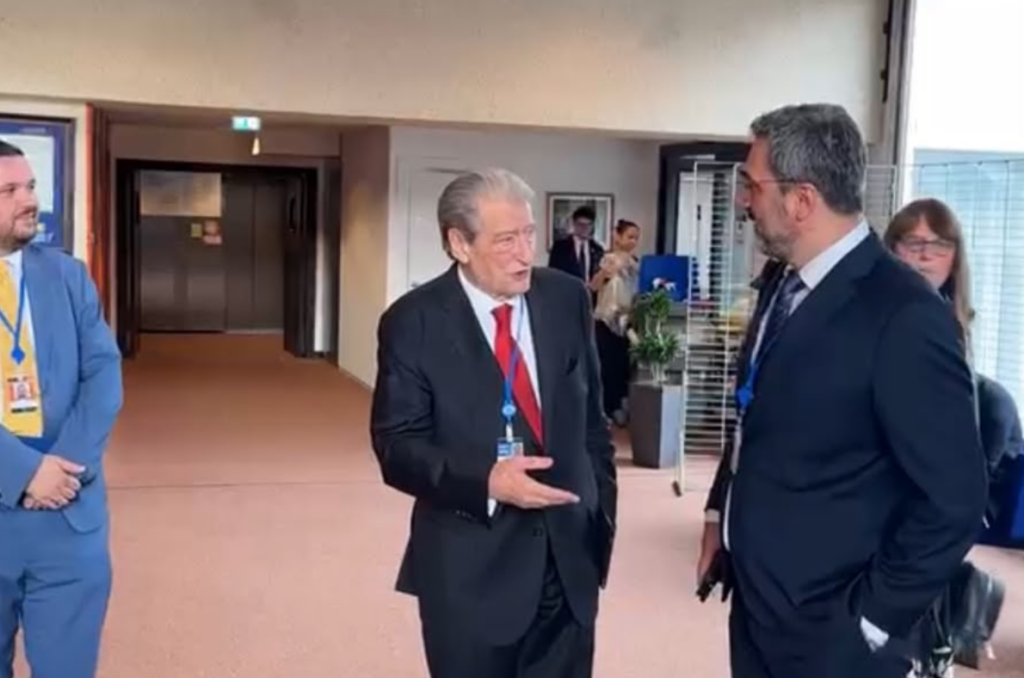 Berisha në Strasburg  takon përfaqësuesit e lartë të Kosovës  Rama po bën spastrim etnik në Shqipëri