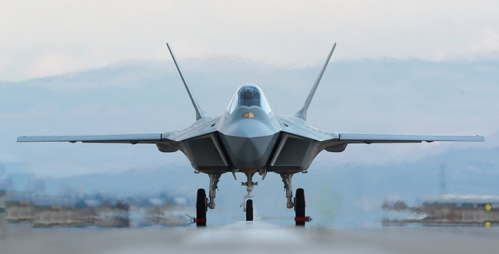 Alarm në SHBA  avion luftarak intercepton një avion mbi Camp David  aty ku po qëndronte Trump
