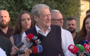 Berisha kthehet nga SHBA  Udhëtimi më ripërtëritës i jetës time  takimet me diasporën ishin frymëzuese