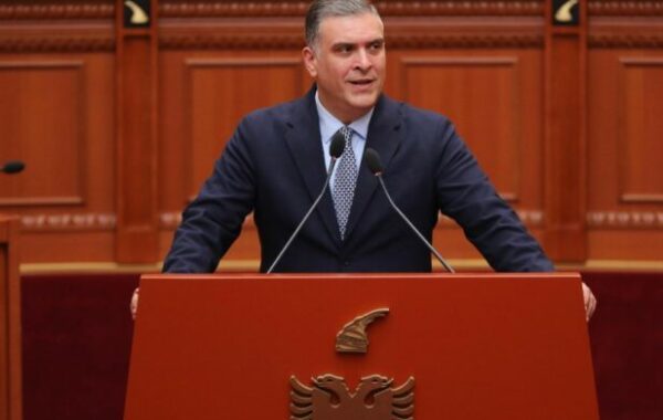 ish-krerëve të UÇK