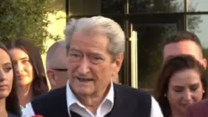 Berisha kthehet nga SHBA  flet për takimin me diasporën  I gjeta më të fortë  u ktheva 35 vite pas