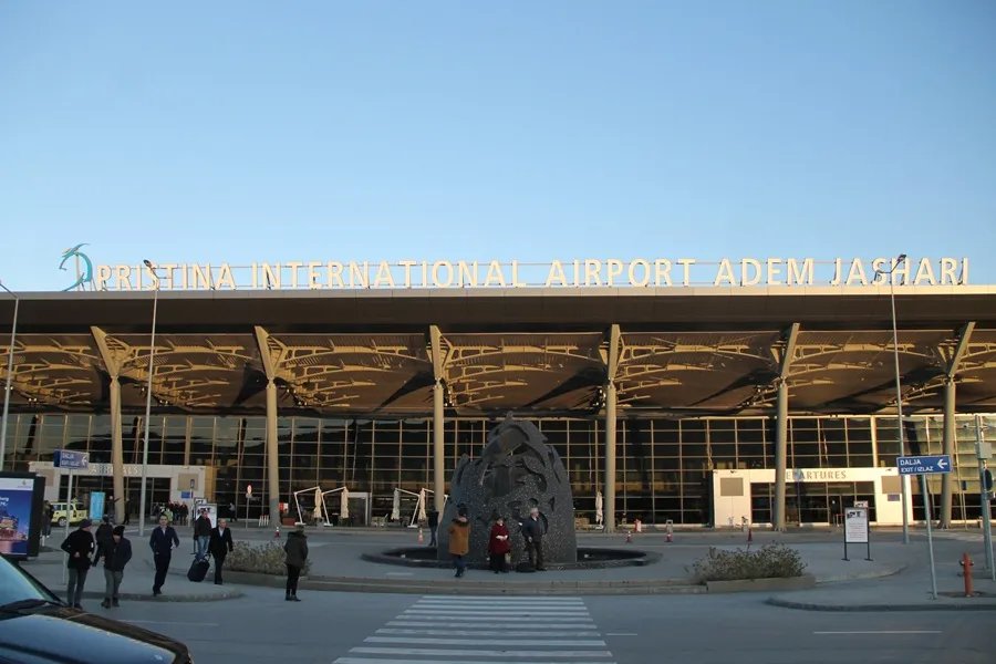Aeroporti i Prishtinës (foto ilustruese)