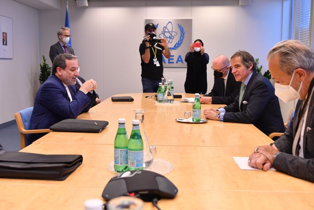 Araghchi i thotë Guterres it  Irani nuk do të heqë dorë nga kërkesa për drejtësi për  krimet e luftës  të SHBA së dhe Izraelit
