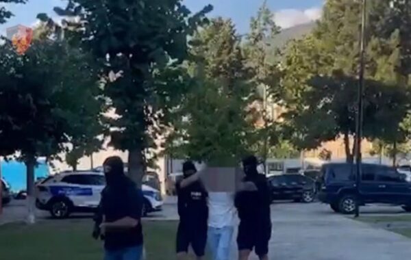 arrestohen në Itali