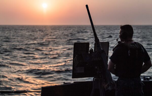 Ngushtica Bab el-Mandeb, porta e Detit të Kuq drejt Kanalit të Suezit
