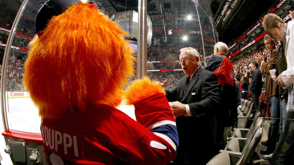 Vdes George N  Gillett Jr   ish pronari i Montreal Canadiens  në moshën 87 vjeç