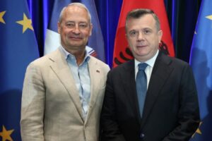 në krye të vendeve aspirante