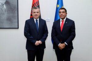 të Dërguarin Special të Presidentit