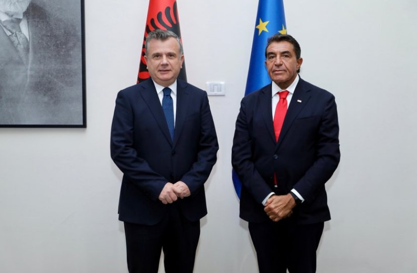 të Dërguarin Special të Presidentit